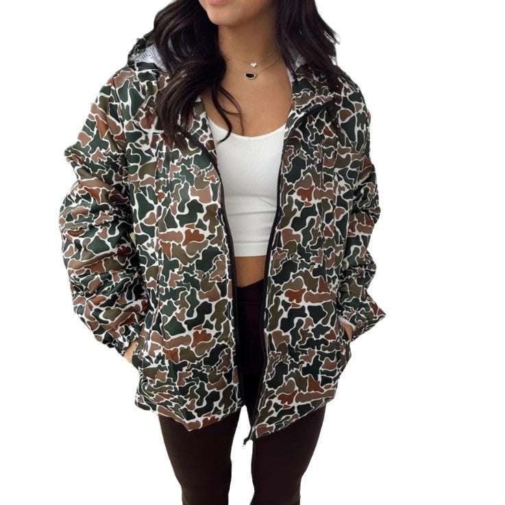 Stay Stylish and Dry with Our Long Sleeve Zipper Rain Jacket