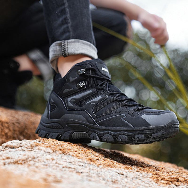 Unleash Your Adventurous Spirit with High-Top Outdoor Shoes Sneakers