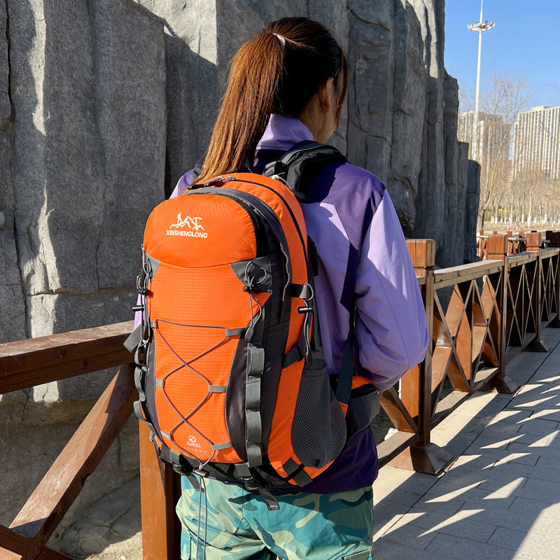 Men's And Women's Travel Outdoor Backpack